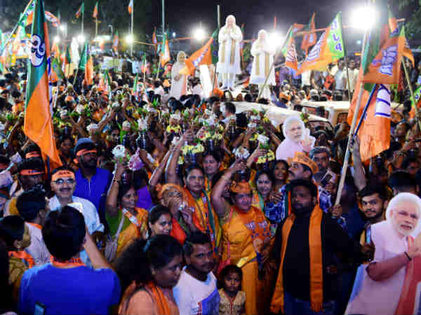 चुनावी बॉन्ड ने बीजेपी को किया मालामाल