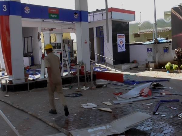 blast at petrol pump in Dungarpur Rajasthan, 11 injured blast at petrol pump in Dungarpur Rajasthan, 11 injured