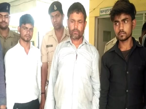 एक आरोपी मुकुन्दी अहिरवार अब भी फरार है