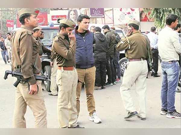 Man brutally kills wife Man brutally kills wife