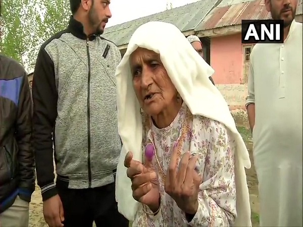 lok sabha elections 2019: first phase voting, photos lok sabha elections 2019: first phase voting, photos