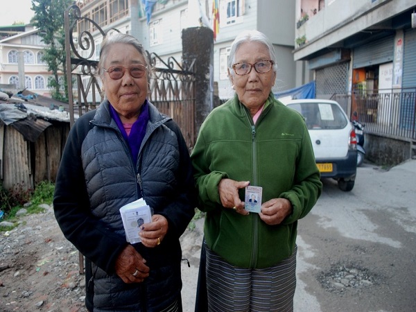 lok sabha elections 2019: first phase voting, photos lok sabha elections 2019: first phase voting, photos