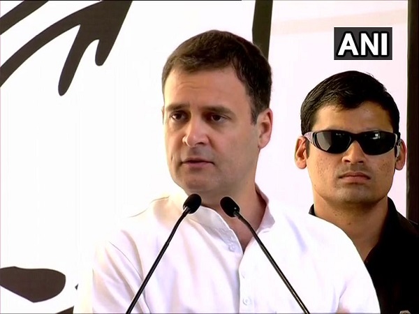 मनरेगा के तहत 150 दिनों के काम की गारंटी-राहुल