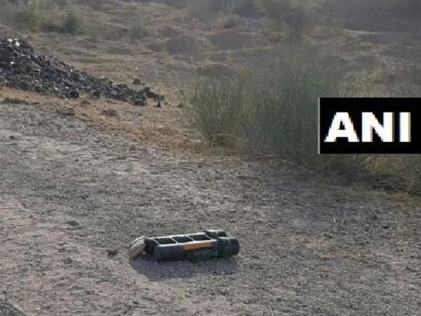 Rajasthan: Live mortar bomb found near Nal-Bikaner Air Force Station Rajasthan: Live mortar bomb found near Nal-Bikaner Air Force Station