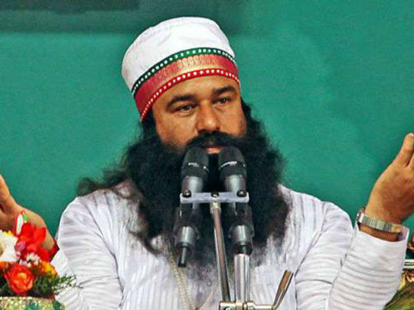 डेरा पर चुनाव प्रभावित करने का आरोप