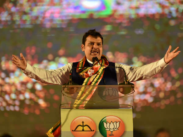 fadnavis on pawar: Giving statements like this after Parrikars death is not right fadnavis on pawar: Giving statements like this after Parrikars death is not right