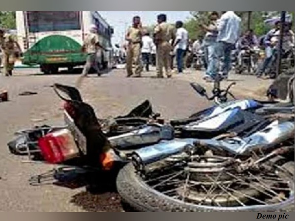 two friends die in bike accident two friends die in bike accident