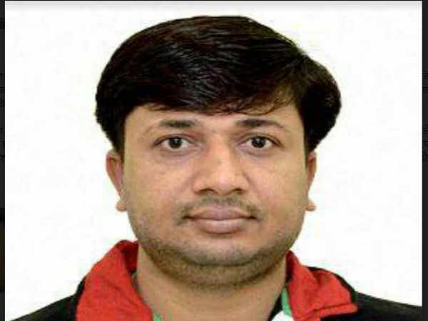 Rajkot Builder Babubhai shakhias son missing from train Rajkot Builder Babubhai shakhias son missing from train