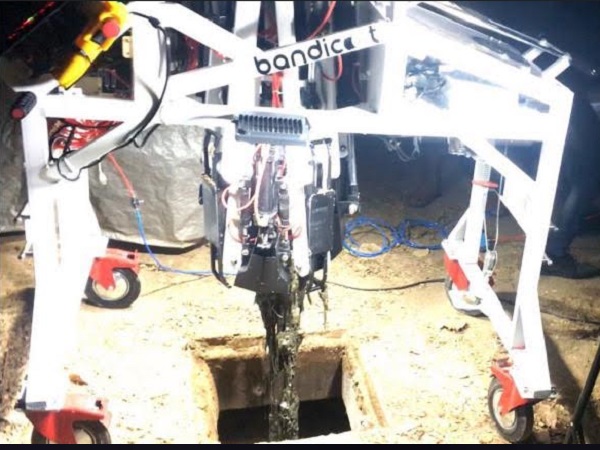 Gujarat: a startup finds robotic solution to end sewer cleaning deaths Gujarat: a startup finds robotic solution to end sewer cleaning deaths