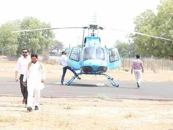 ये हैं दोनों दलों के स्टार प्रचारक