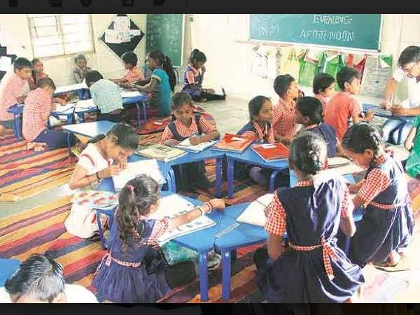 RTE in Gujarat: 2.35 lakh children apply for 1.15 lakh seats RTE in Gujarat: 2.35 lakh children apply for 1.15 lakh seats