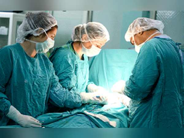 Jamnagar: Merchant Jignesh Keshubhai Veeranis body parts donated after brain dead Jamnagar: Merchant Jignesh Keshubhai Veeranis body parts donated after brain dead