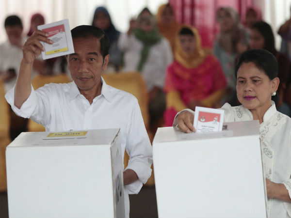पांच तरह के बैलेट पेपर्स