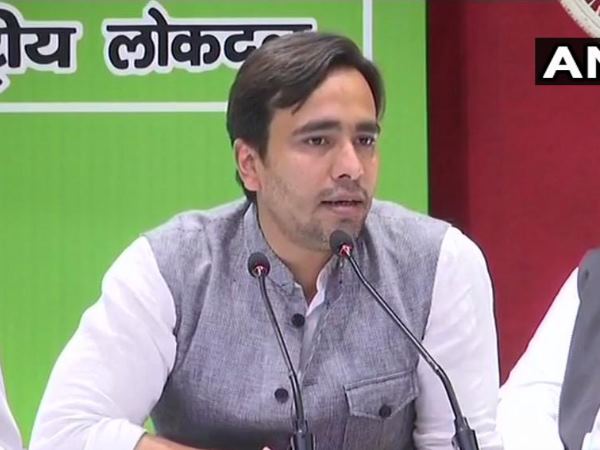 बागपत सीट पर लगी अजीत सिंह की साख दांव पर