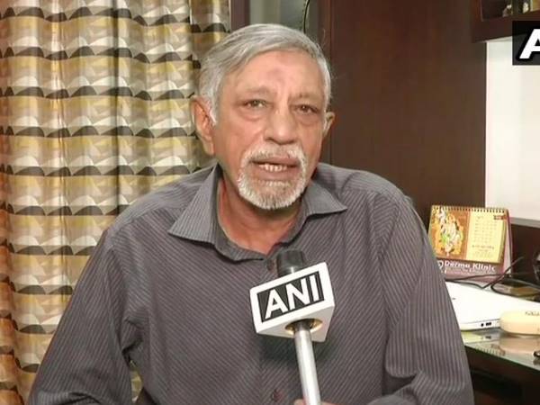https://hindi.oneindia.com/news/india/nirmala-sitharaman-on-armed-forces-veterans-letter-to-president-kovind-501611.html https://hindi.oneindia.com/news/india/nirmala-sitharaman-on-armed-forces-veterans-letter-to-president-kovind-501611.html