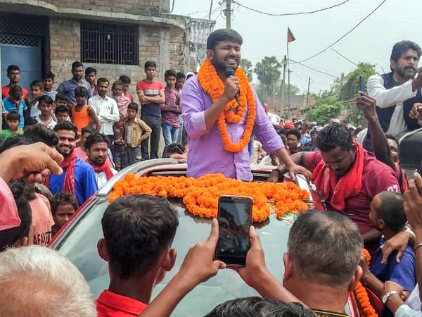 कॉले सेंटर की नौकरी छोड़ कन्हैया के लिए पहुंचे बेगुसराय