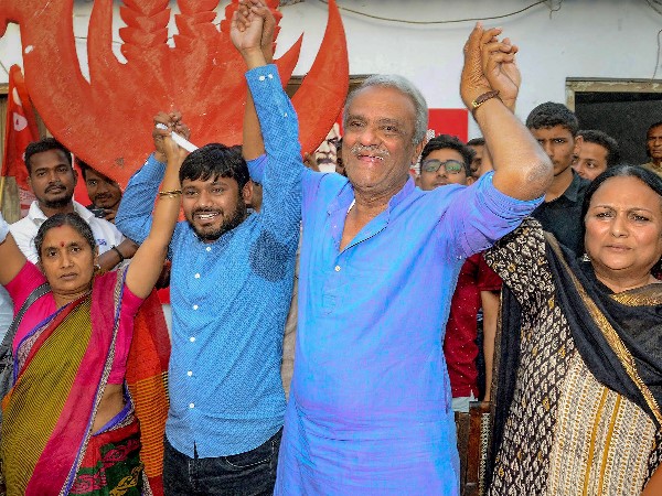 क्या युवाओं का वोट जीत के लिए काफी होगा?