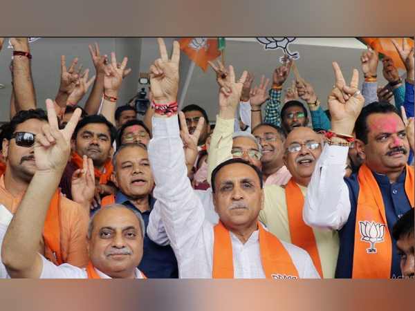 IB Report on gujarat lok sabha elections 2019, hint to congress Vs BJP IB Report on gujarat lok sabha elections 2019, hint to congress Vs BJP