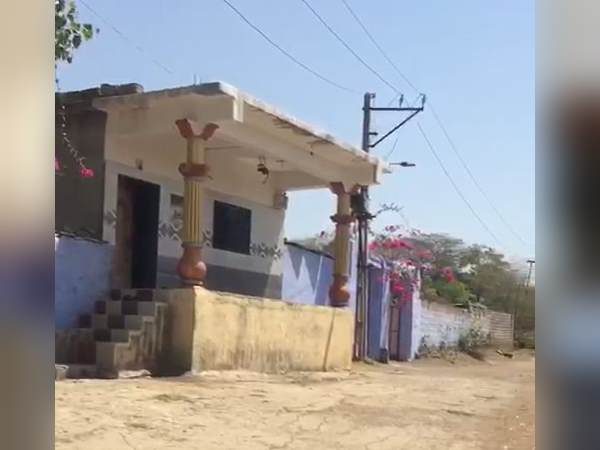Gujarat Lok Sabha elections 2019 Live: Many Villages boycott Voting Gujarat Lok Sabha elections 2019 Live: Many Villages boycott Voting