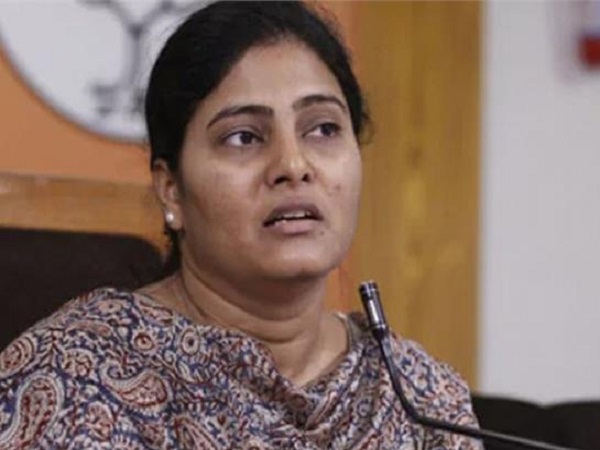 anupriya patel target on dimple yadav at kannauj anupriya patel target on dimple yadav at kannauj