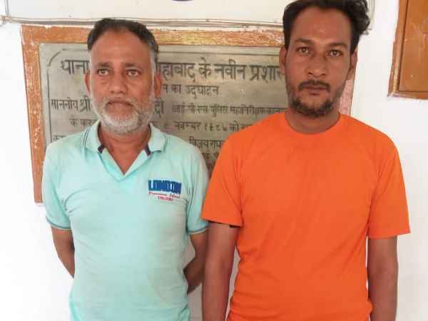 बल्ली पटरे बेचने का काम करता है आरोपी