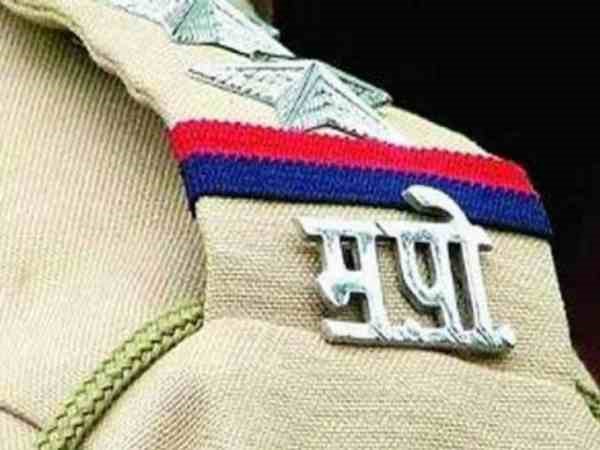 दो पुलिसकर्मी निलंबित