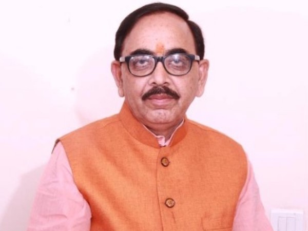 चंदौली से बीजेपी के उम्मीदवार हैं महेंद्र नाथ पांडेय