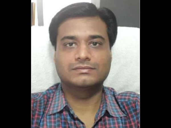 पश्चिम बंगाल: 7 दिनों से चुनाव आयोग के लापता नोडल अधिकार हावड़ा में मिले पश्चिम बंगाल: 7 दिनों से चुनाव आयोग के लापता नोडल अधिकार हावड़ा में मिले