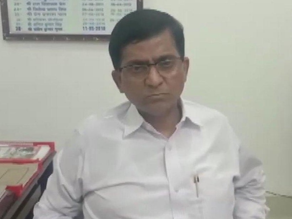 शिकायत करने पर डांट कर भगा दिया