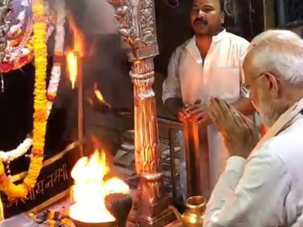 क्या कहते हैं मंदिर के महंत