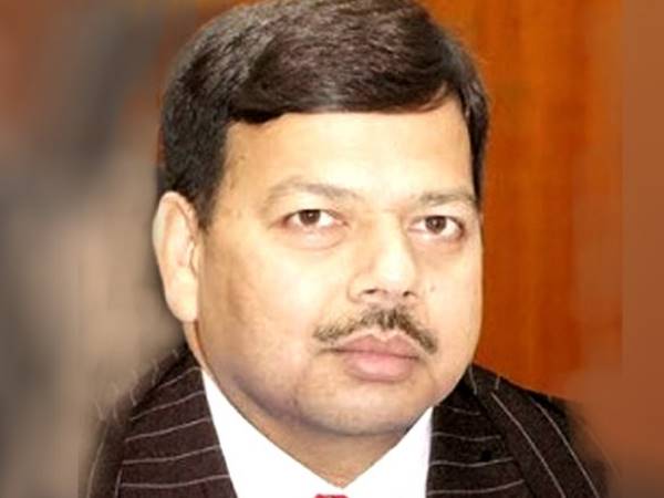EC transferred Mohammed Mohsin to the office of Karnataka Chief Electoral Officer EC transferred Mohammed Mohsin to the office of Karnataka Chief Electoral Officer
