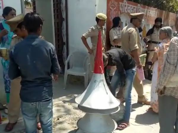 violation of model code of conduct during imran pratapgarhi nomination in moradabad violation of model code of conduct during imran pratapgarhi nomination in moradabad