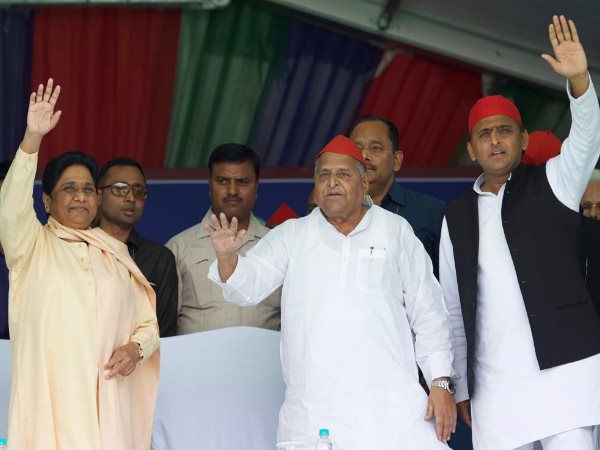 'मुलायम सिंह को फिर से संसद में भेजें'
