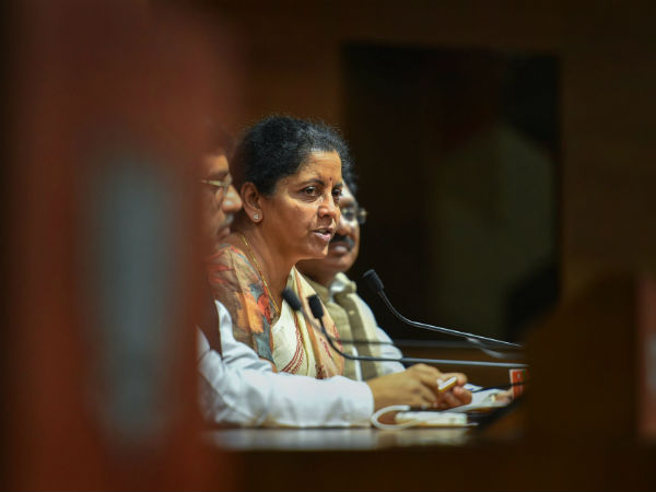 40 दिनों बाद पाकिस्तान में हुई पिकनिक!