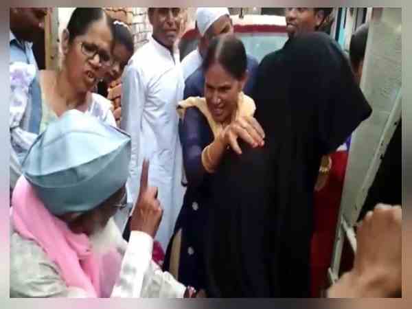 पहली पत्नी की मौत