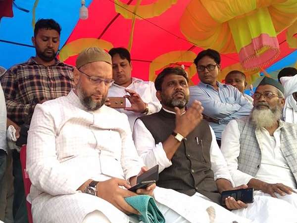 किशनगंज में पूर्व विधायक हैं औवैसी के उम्मीदवार