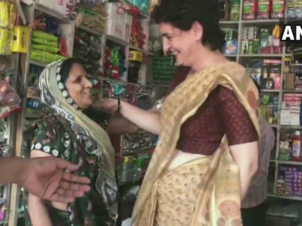 कांग्रेस की बाकी चार चरणों में जान झोंकने की कोशिश