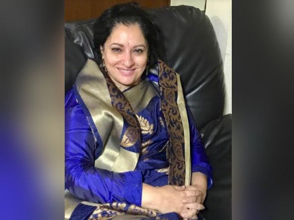 प्रिया सिंह का परिचय