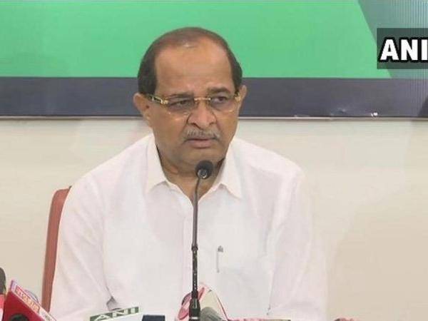 Radhakrishna Vikhe Patil quits as Maharashtra Leader of Opposition, Rahul Gandhi accepts his resignation Radhakrishna Vikhe Patil quits as Maharashtra Leader of Opposition, Rahul Gandhi accepts his resignation