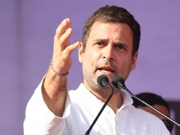 राहुल ने नरेंद्र मोदी पर साधा निशाना