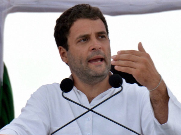 मोदी सरनेम पर गरमाई सियासत