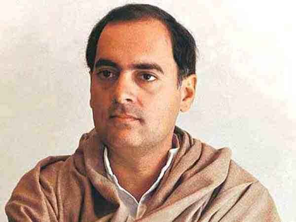 इंदिरा ने राजीव को बनाया था अमेठी से उम्मीदवार