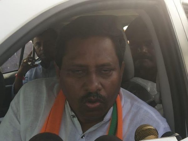 कठेरिया ने आरोपों से किया इनकार