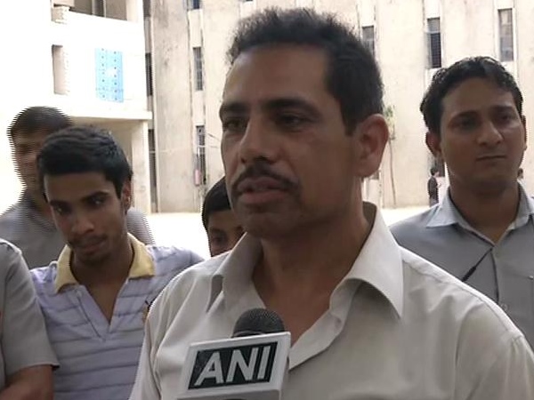 Robert Vadra says I have no wish to join politics right now Robert Vadra says I have no wish to join politics right now