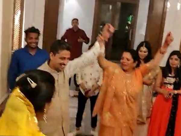 congress candidate imran masood dance with wife video viral congress candidate imran masood dance with wife video viral