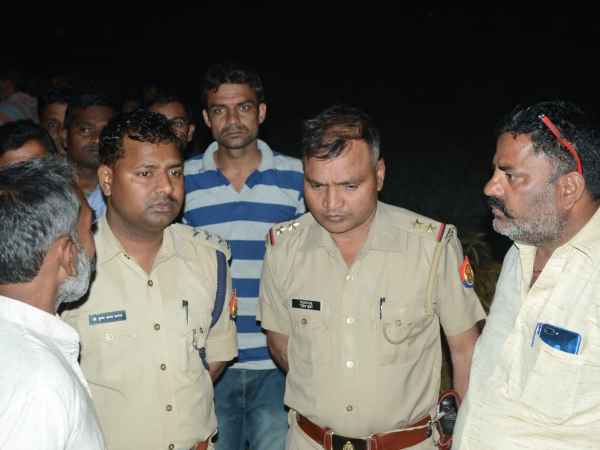 murder of a woman with sharp weapon in Sambhal murder of a woman with sharp weapon in Sambhal