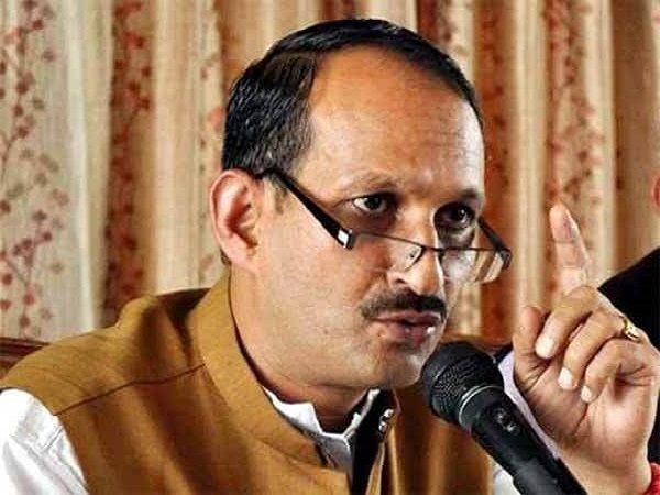 राहुल गांधी को कहे अपशब्द