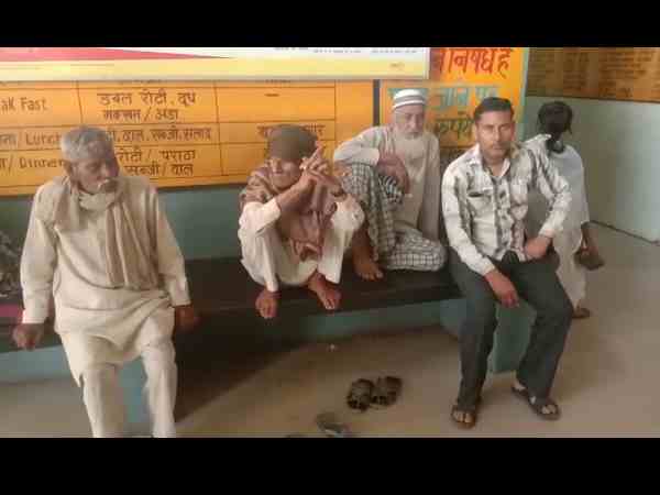 किसी डॉक्टर की व्यवस्था नहीं