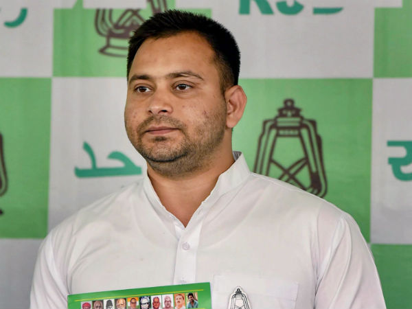 lok sabha elections 2019:Tejashwi Yadav calls PM Modi ‘fake OBC’, BJP hits back lok sabha elections 2019:Tejashwi Yadav calls PM Modi ‘fake OBC’, BJP hits back