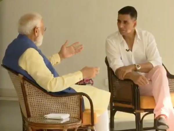 ओबामा पूछते हैं नींद बढ़ाई या नहीं: मोदी